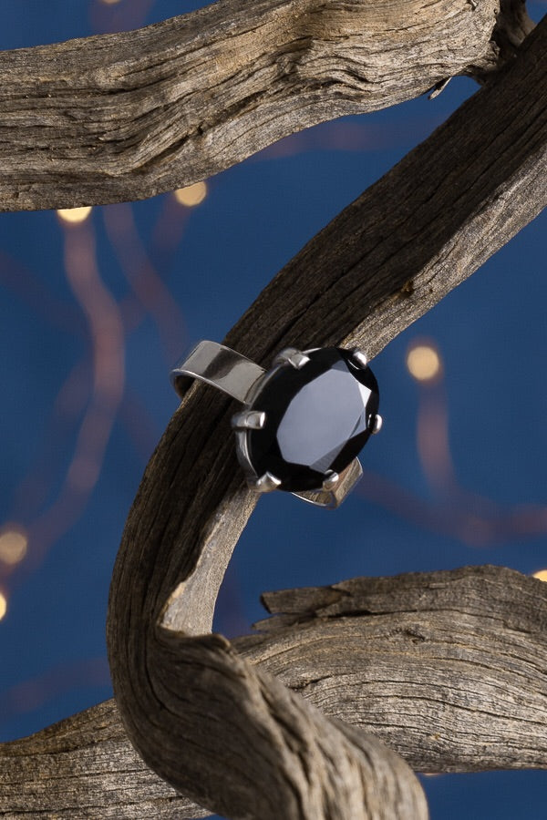 Midnight Oval Statement Ring - Black Onyx